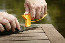 Load image into Gallery viewer, Smith's 10-Second Knife and Scissors Sharpener