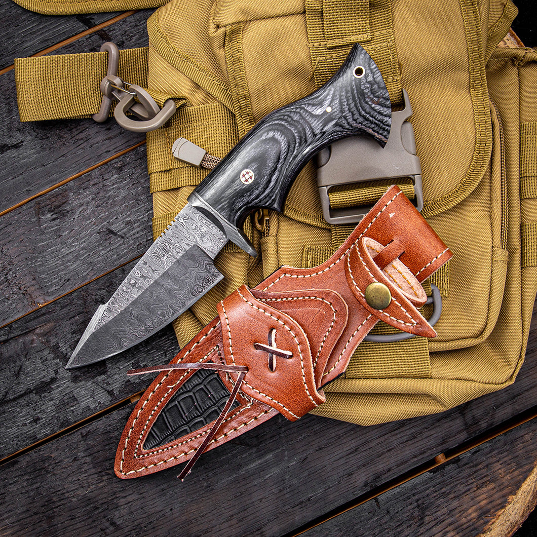 10′ Handmade Damascus Steel Knife with Leather Sheath