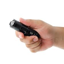 POLICE FORCE TACTICAL CREE FLASHLIGHT SLIDE ZOOM